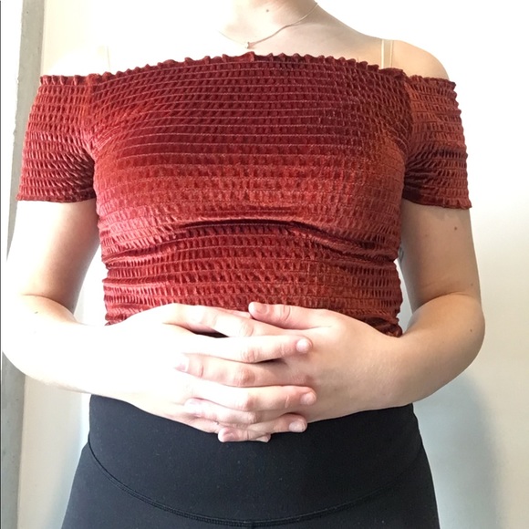 Forever 21 off the shoulder top. New with tags! - Picture 1 of 2